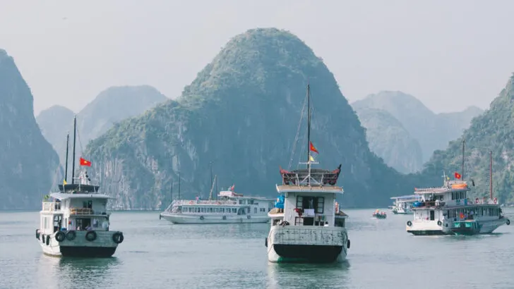 Halong Bay Junk Cruise Travel Tips (2025)