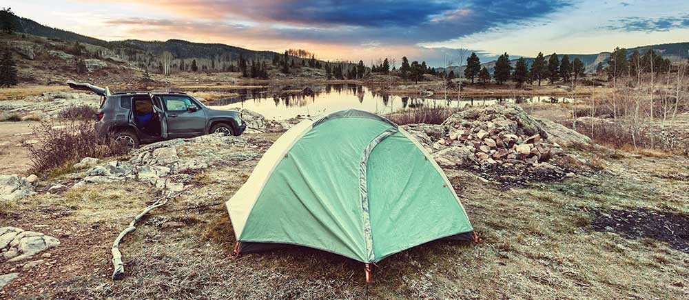 vacht Perforeren diepvries 7 BEST CAMPING TIPS FOR BEGINNERS - Creative Travel Guide