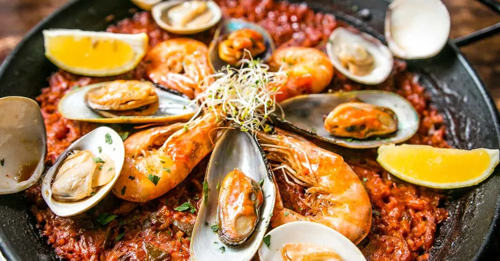 Paella in Spain favourite foods around the world