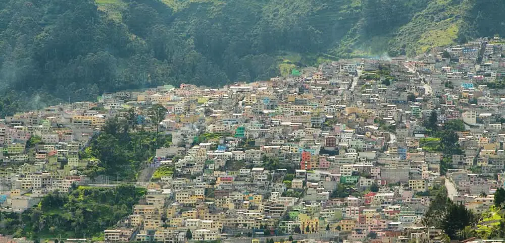How to Volunteer in Ecuador