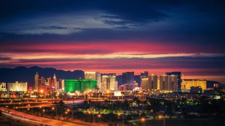 Is LAS VEGAS Expensive?(2025)