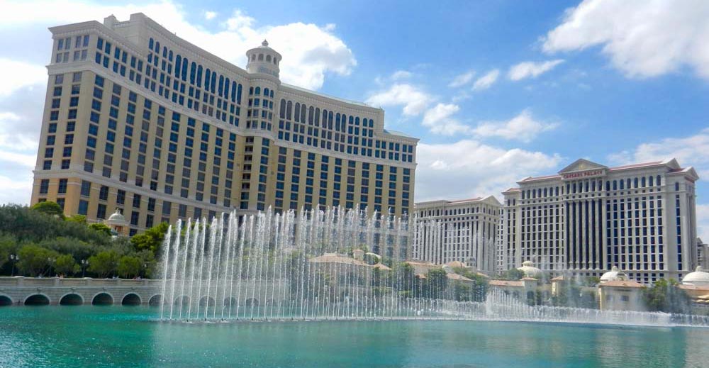 Is LAS VEGAS worth visiting? Reasons to visit Vegas