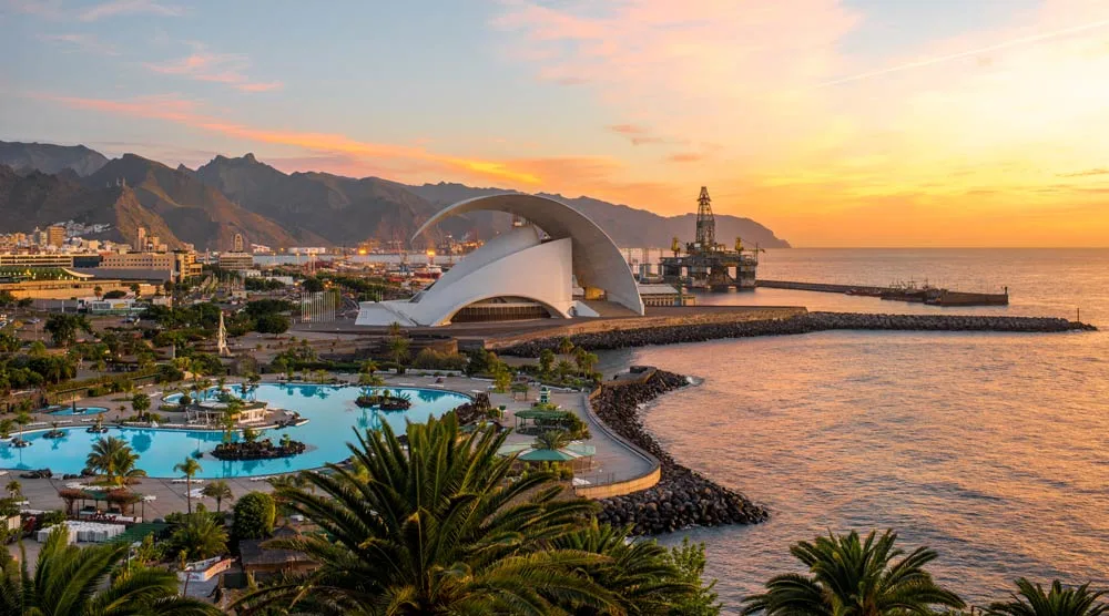 Santa Cruz de Tenerife is one of the BEST PLACES TO VISIT IN TENERIFE