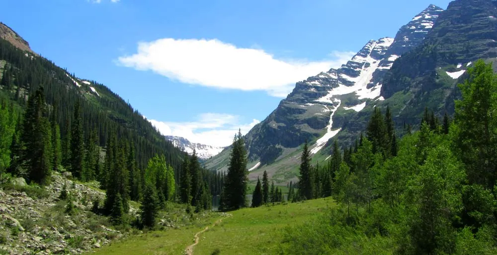 Maroon Bells is one of the best places to visit in America