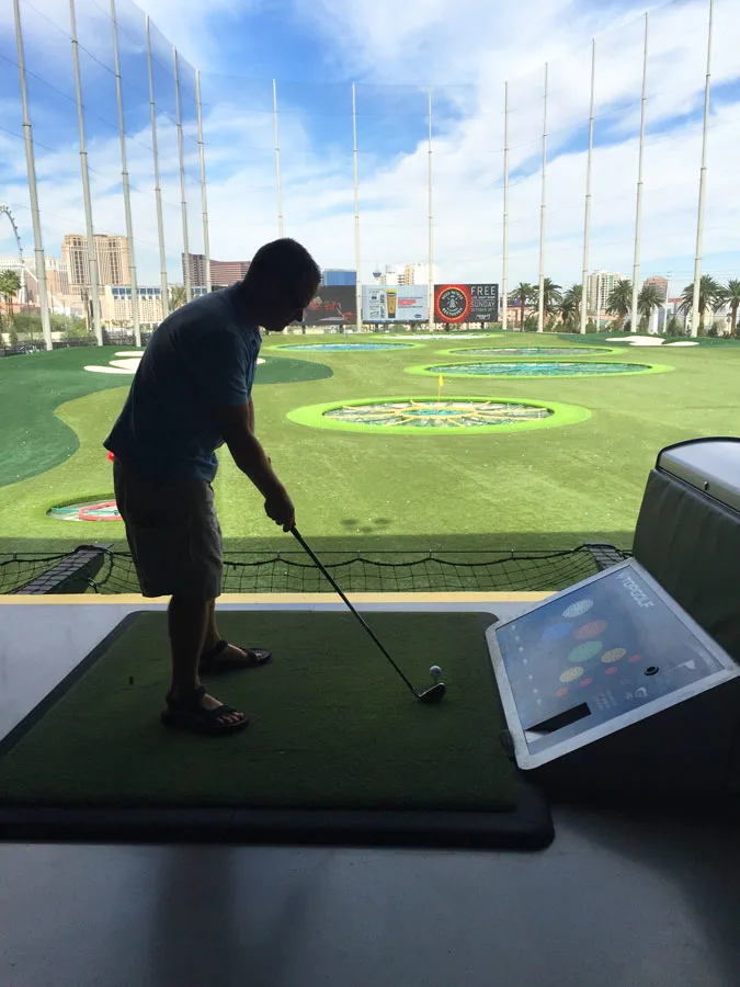 top golf in Las Vegas - things to do in las vegas for couples