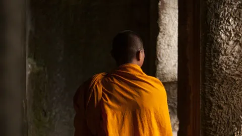 CAMBODIA TRAVEL GUIDE