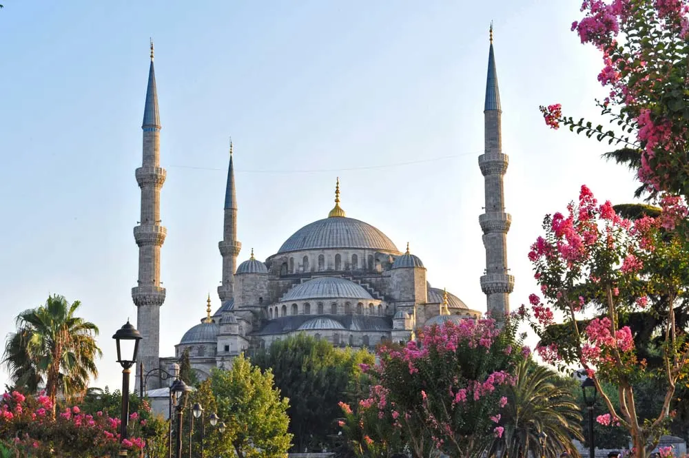Blue Mosque in Istanbul at sunrise