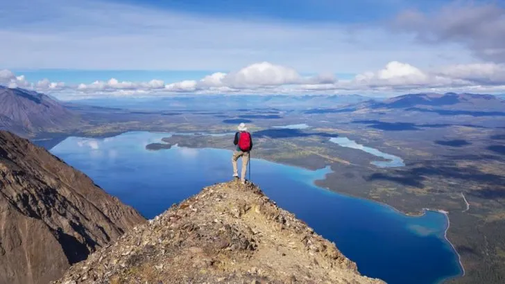 9 Best Hikes in Canada & What to Bring