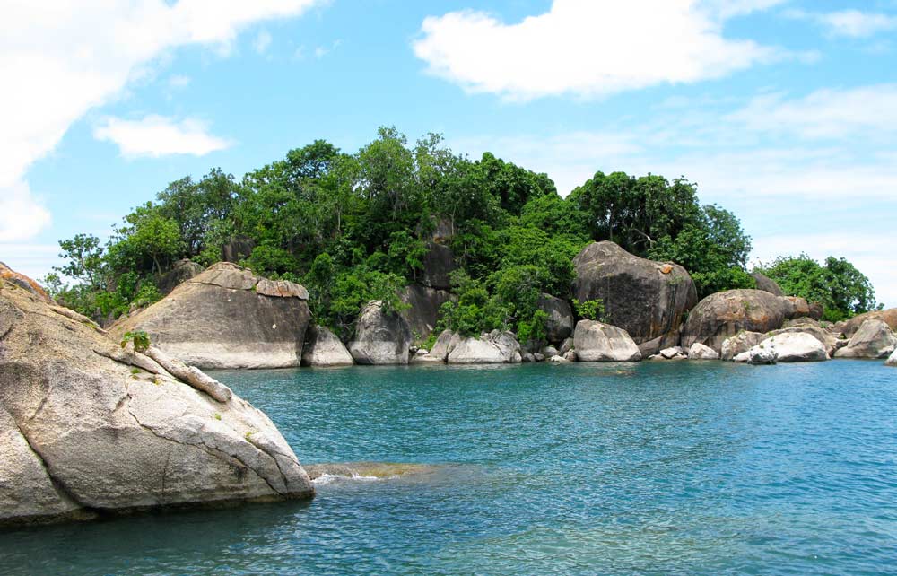 Lake Malawi in Malawi, Africa is one of the best countries for safari in the world 