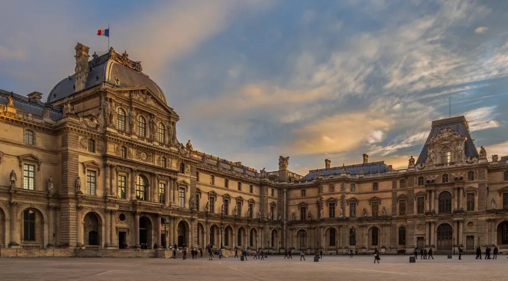 Louvre Museum