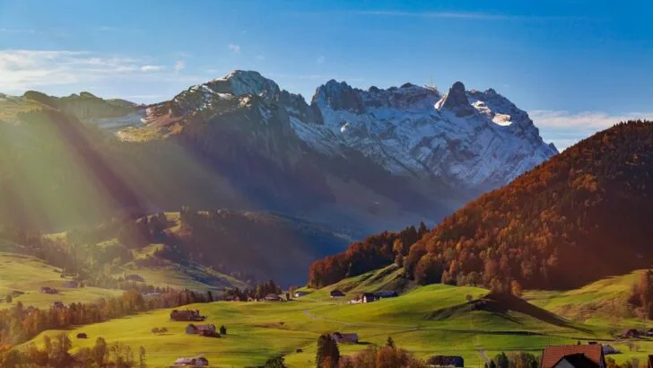 10 Reasons to Visit the Swiss Alps (2026)